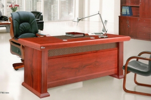 Bàn lãnh đạo DT1890H1